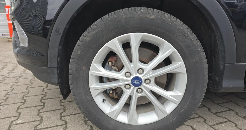 Ford Kuga cena 77900 przebieg: 122910, rok produkcji 2017 z Oleśnica małe 529